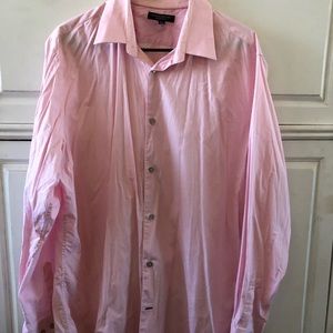 Mens bundle/lot of banana republic shirts. Sizes are in pictures.